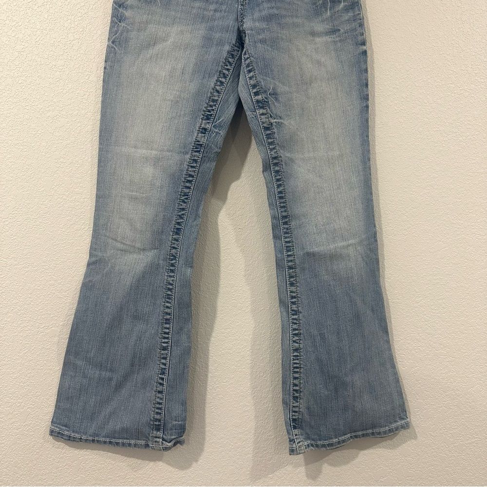 BKE Culture Bootcut Jeans Vintage Sz 28 x 31.5 Low Rise Med/Dark Wash Stretch - Picture 8 of 10
